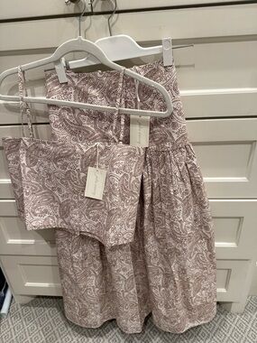 Two-Piece Paisley Skirt size L and Crop Top size M Set in Coco